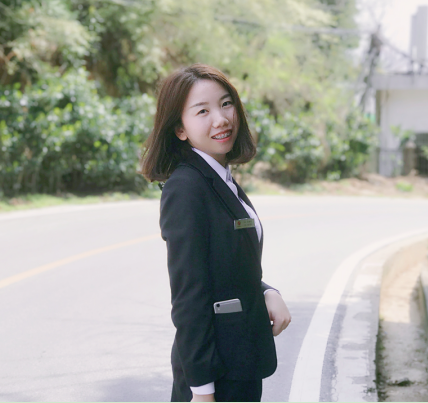 1525248396321447.png 曾詩文.png